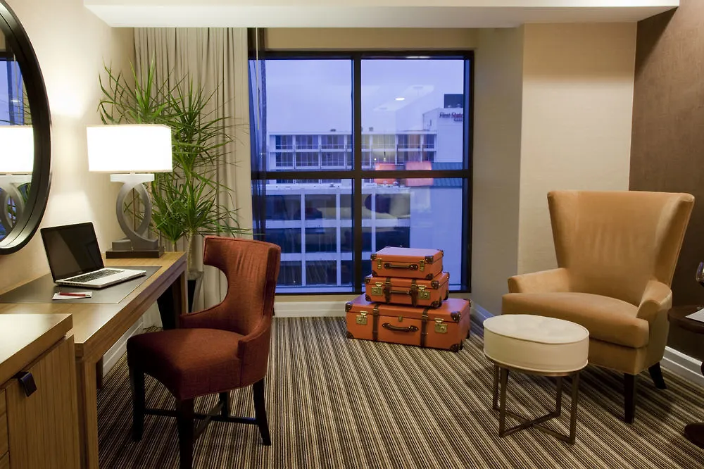 ****  Hutton Hotel Nashville United States